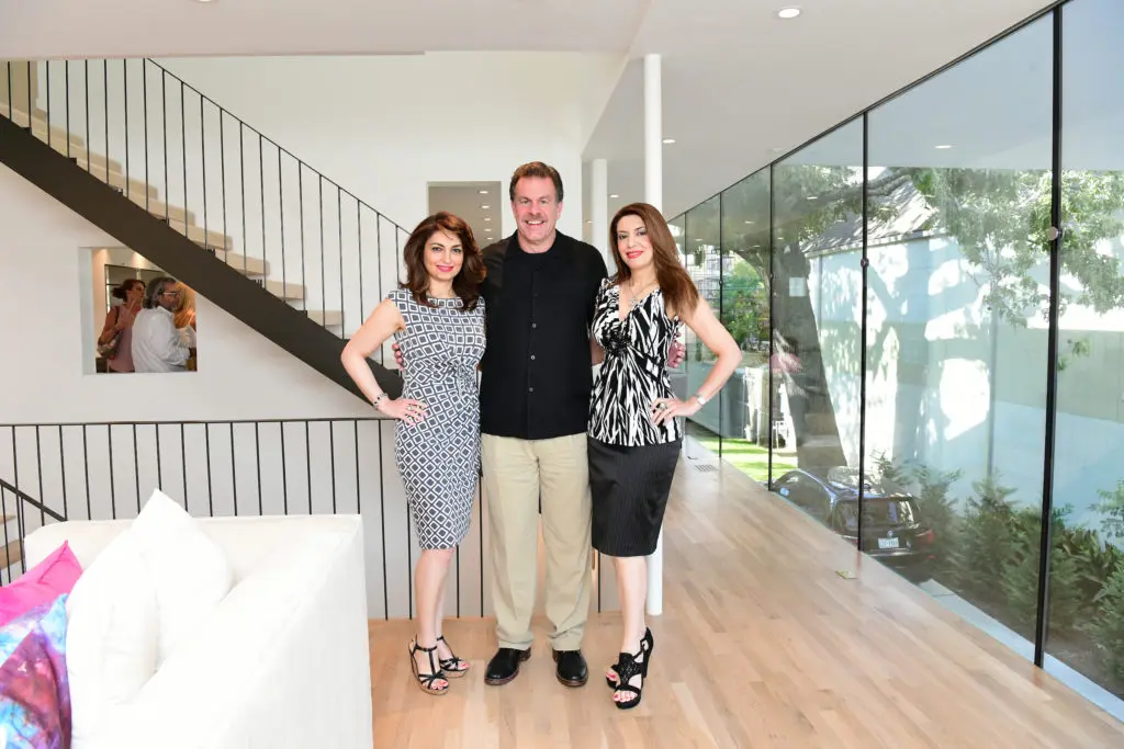 Parissa Mohajer, Scott McLaughlin, Mahzad Mohajer (Photo by Daniel Ortiz)