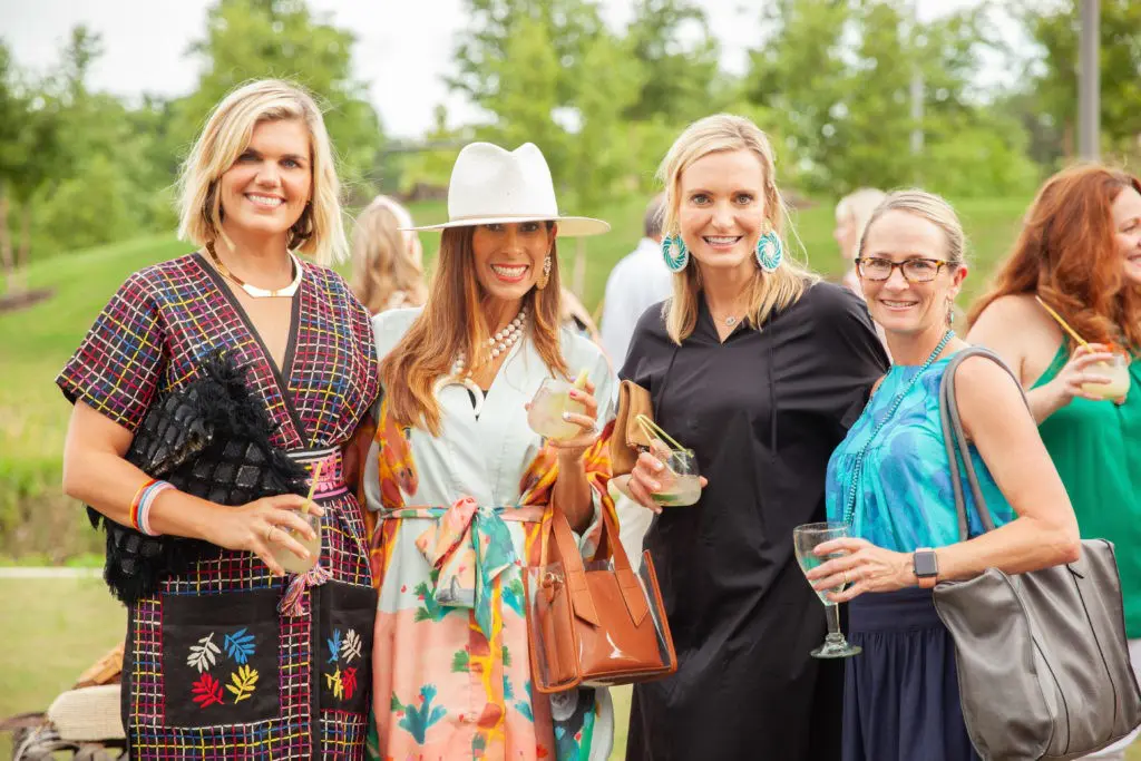 Sarah Weekley, Selina Stanford, Nathalie Stewart, Kara Trail (Photo by Harlow & May Studios, Sissy Martin)