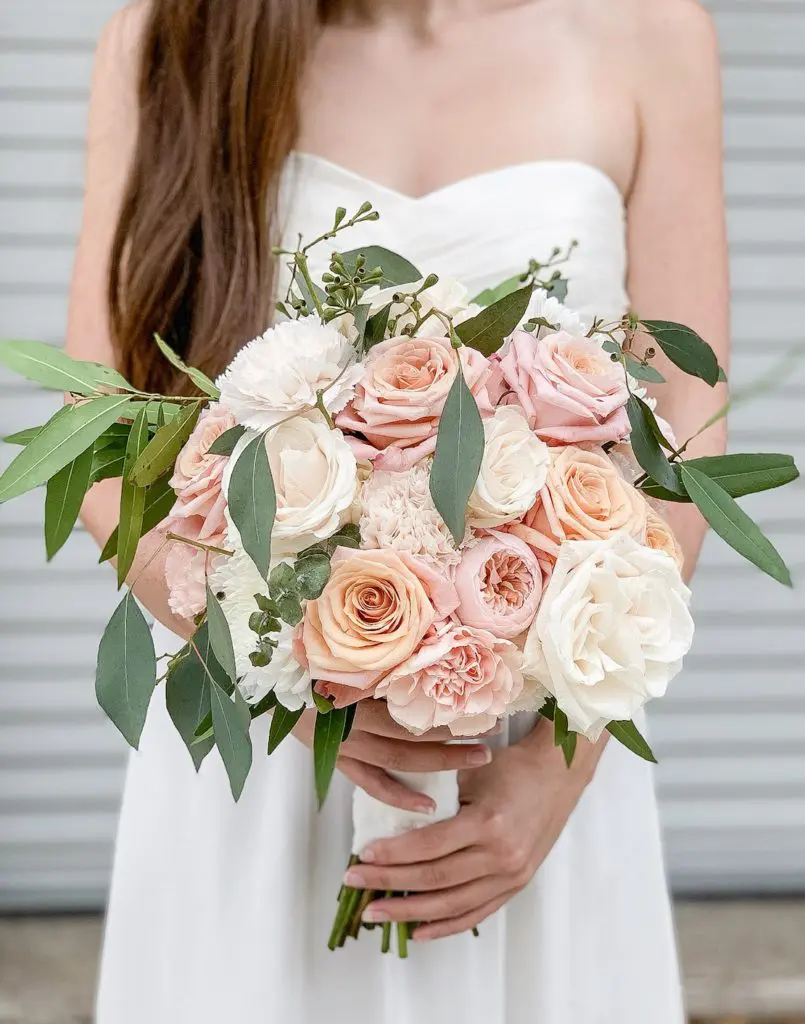Picked Flower Co. is an excellent bridal resource. 