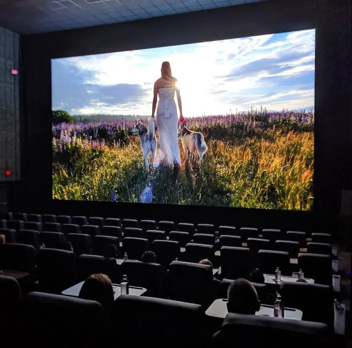 Star Cinema Grill has unveiled its astonishing 46-foot Onyx screen. (Photo by Jason Ostrow)