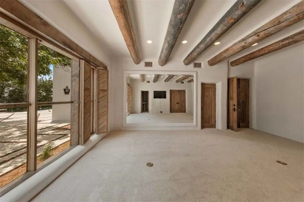 The mansion is expansive at over 7,000 square feet. 