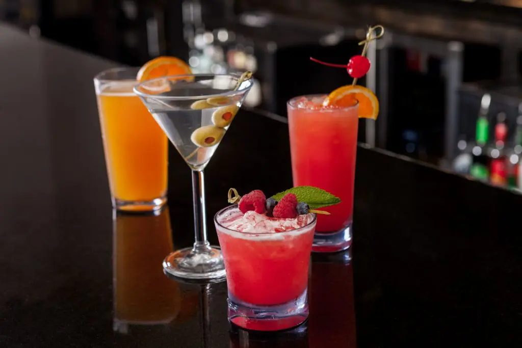 Drinks galore.  (Photo by Star Cinema Grill)