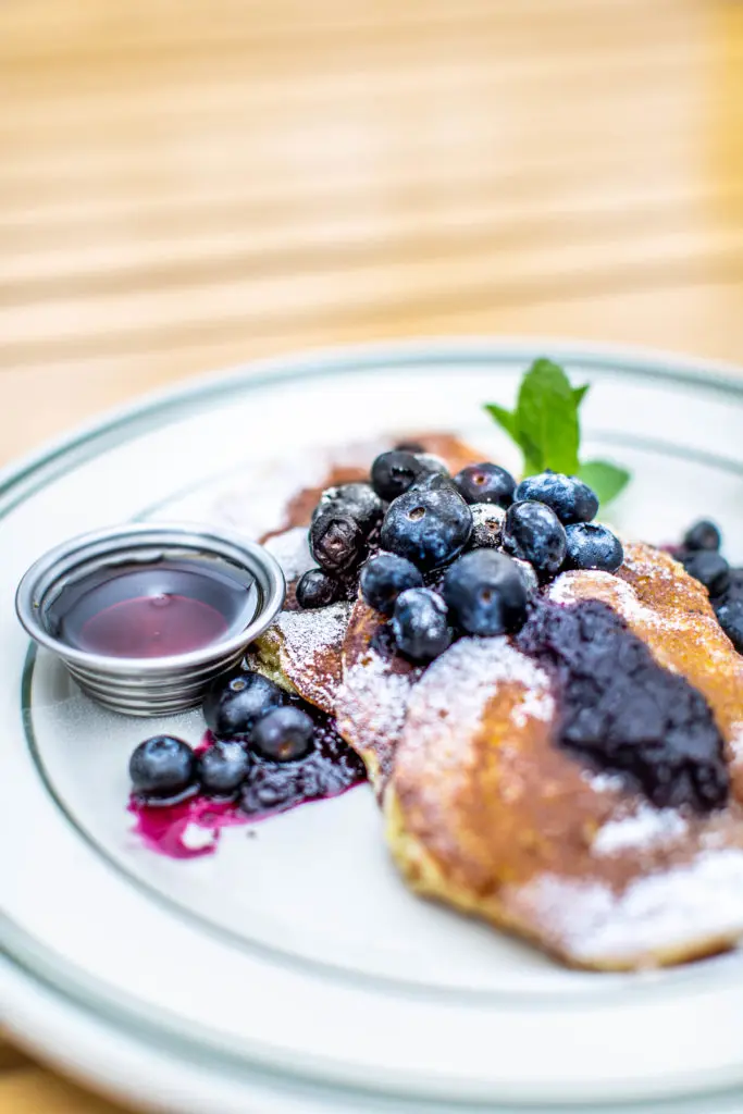 Limoncello and mascarpone pancakes (Photo by Jenn Duncan)