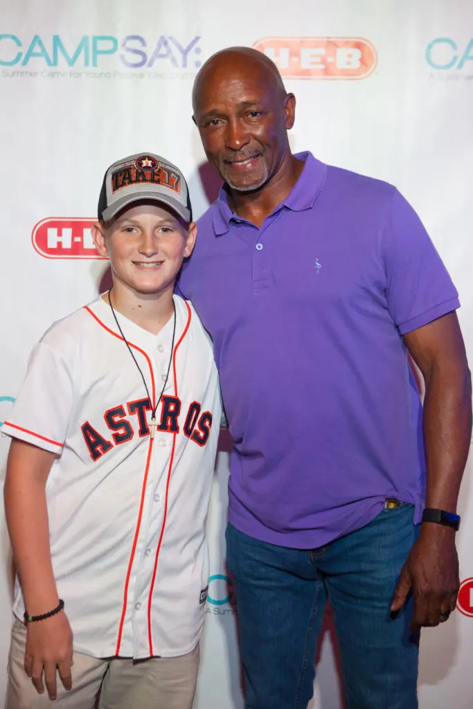 Brogan Walters, Astros third base coach Gary Pettis (Photo by Todd Parker, STP Images)