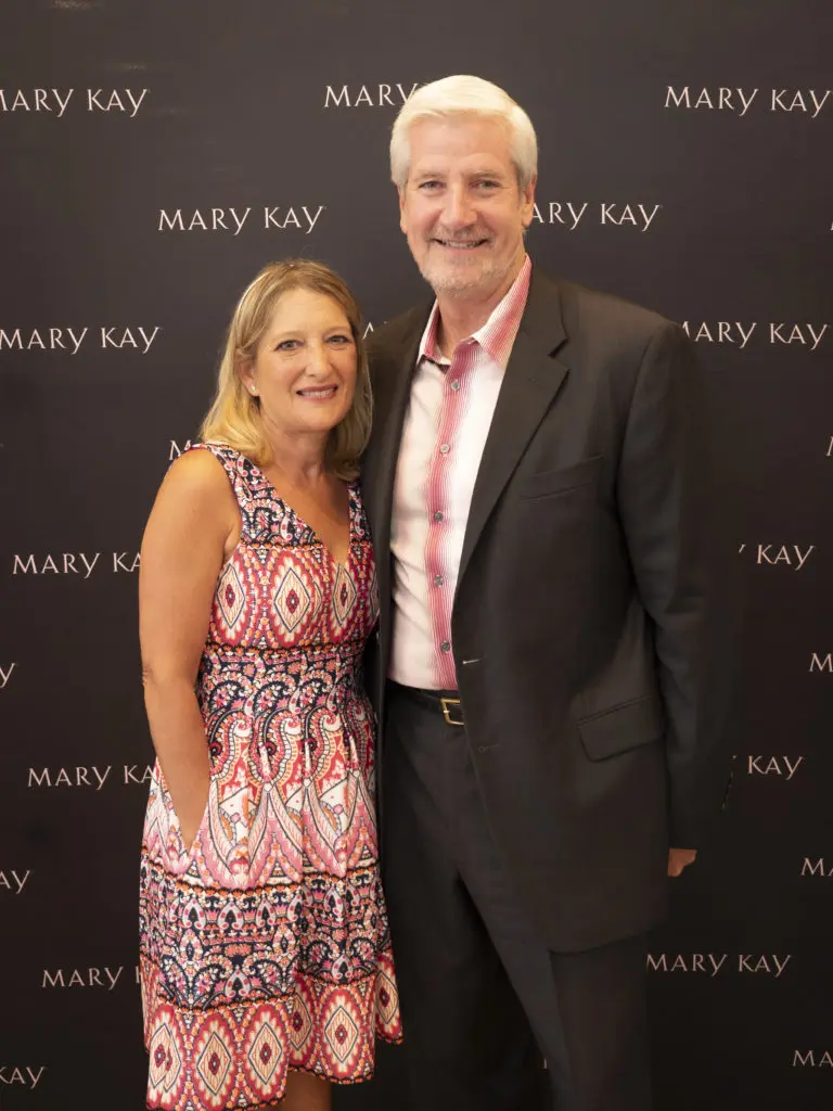 Melissa & Darrell Overcash (Courtesy of Mary Kay)