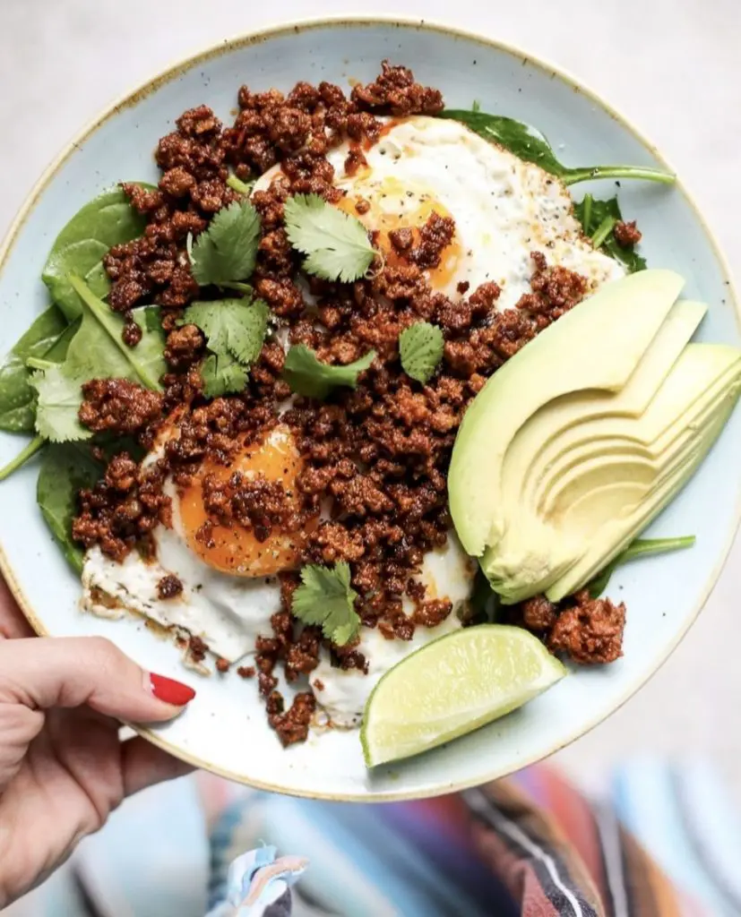 What is a summer party without some seriously delicious food? (@thedefineddish)
