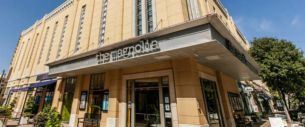 Magnolia Theatre shows independent and foreign films. Courtesy of Uptown Dallas Inc.