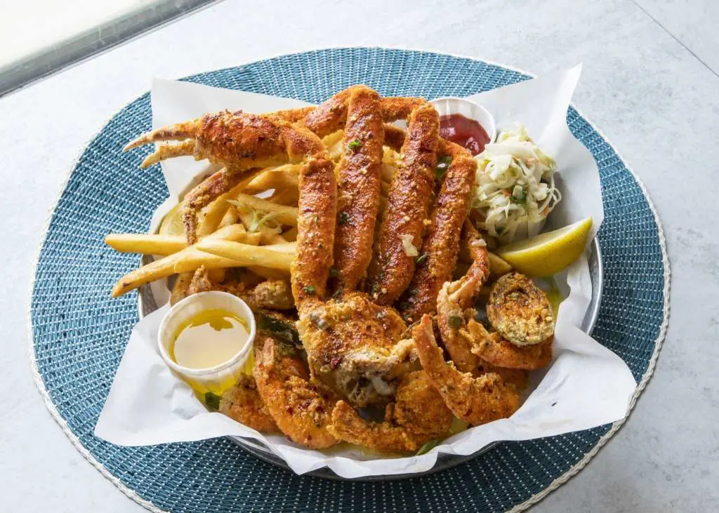 The entrees and apps are more affordable than traditional Pappas Seafood restaurants. 