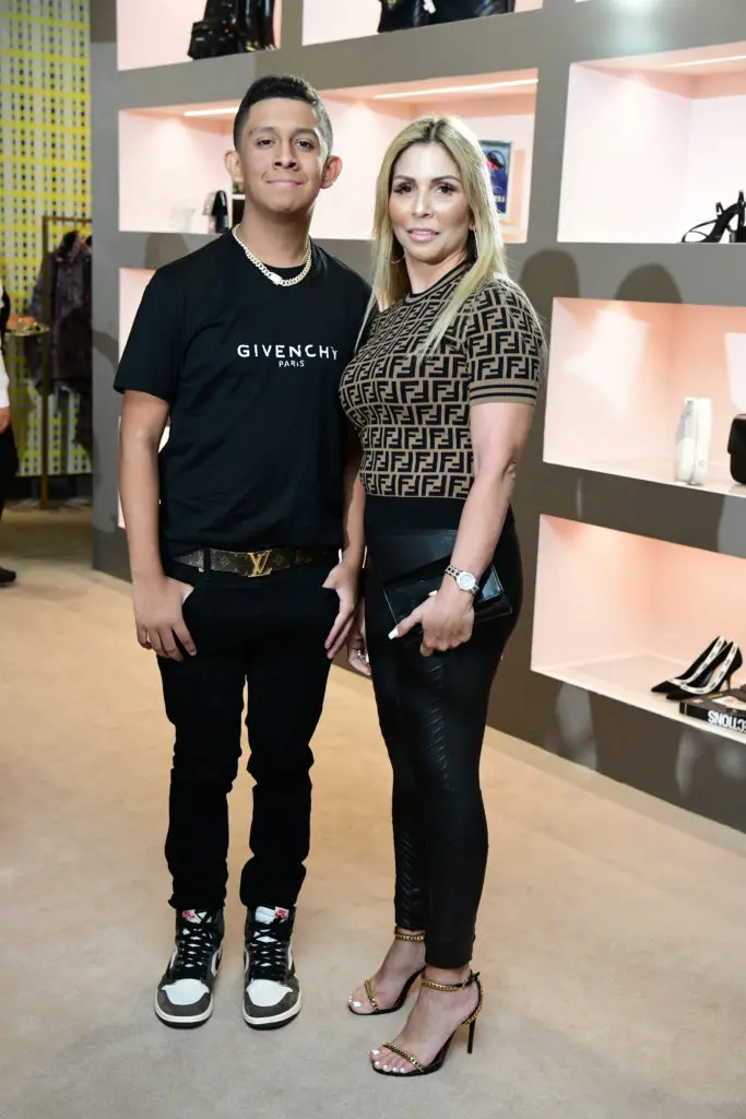 Greggory Compean, Linda Compean