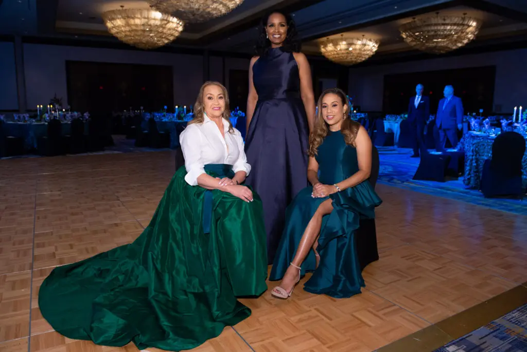 Gaynell Drexler, Winell Herron, Heidi Smith