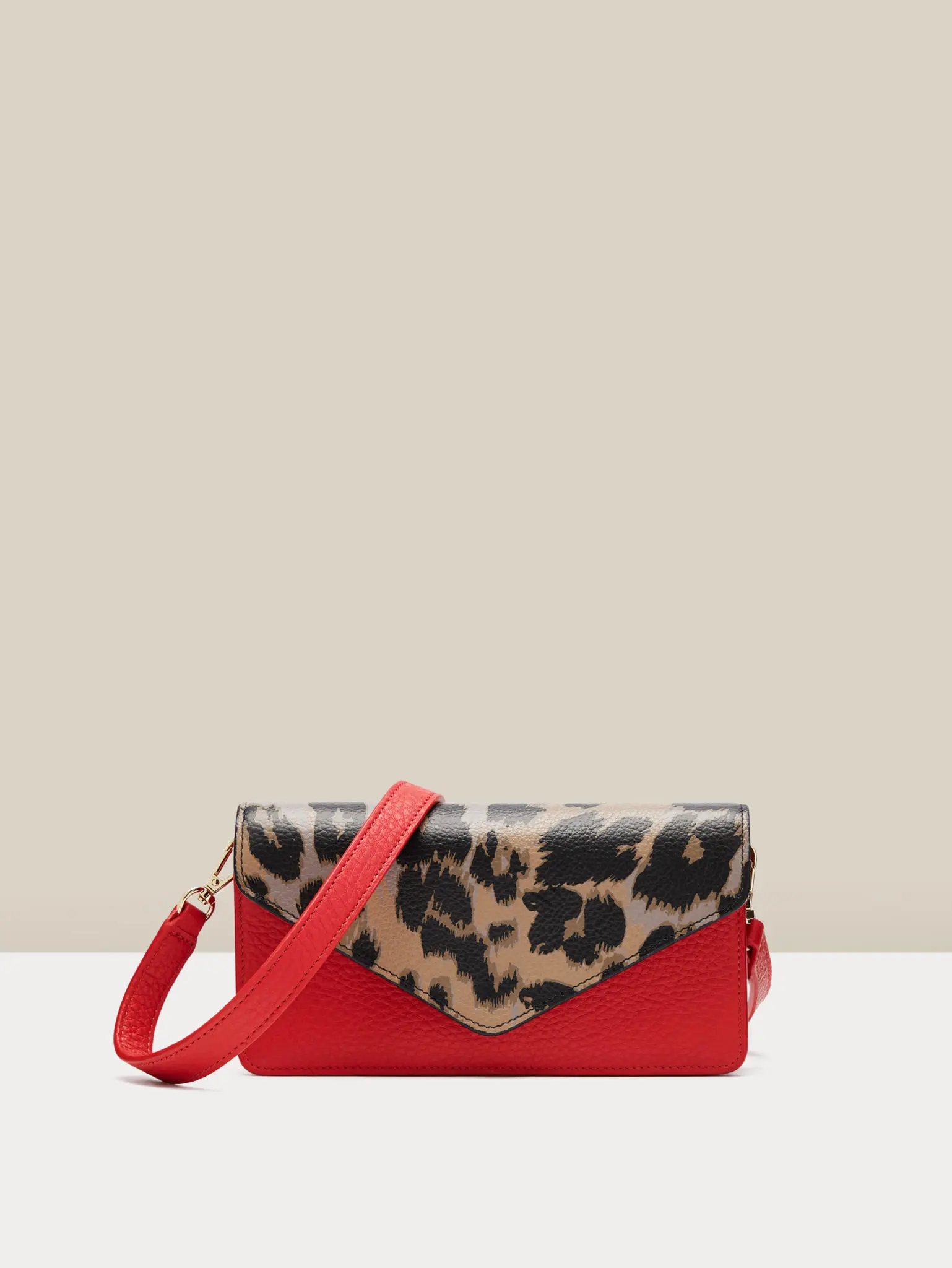 This Willow Envelope has a hint of print.