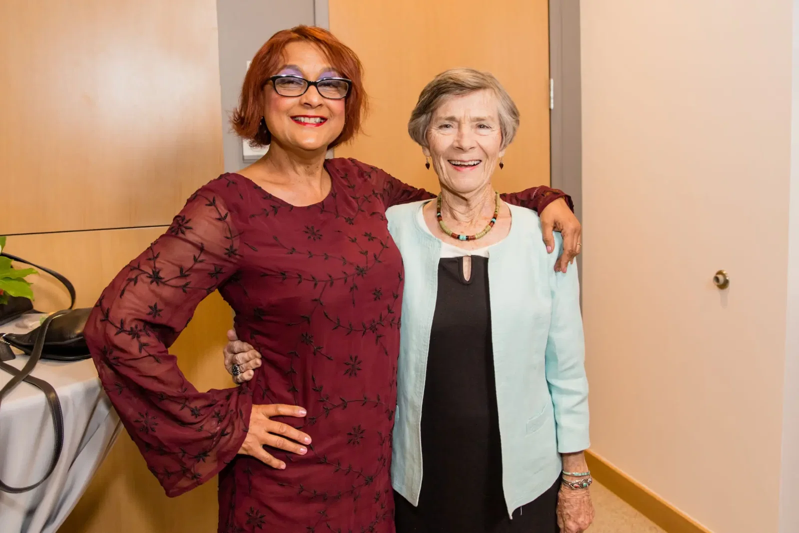 Linda Simien Kelly, Elizabeth Zivley