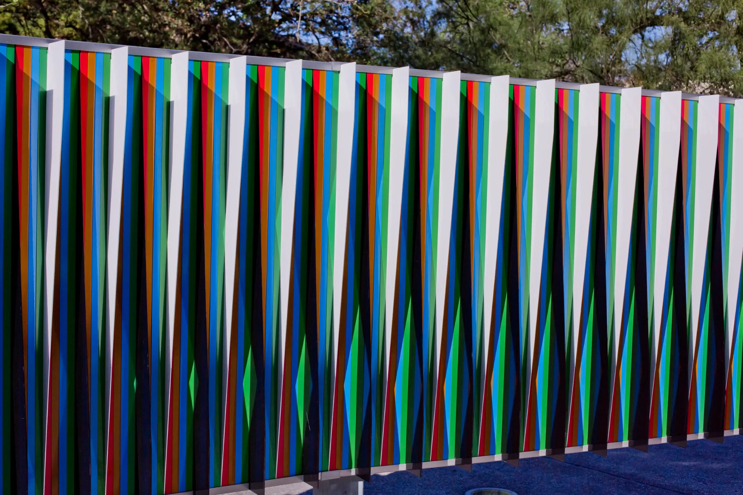 Carlos Cruz-Diez’s "Double Physichromie," 2009, at the University of Houston 