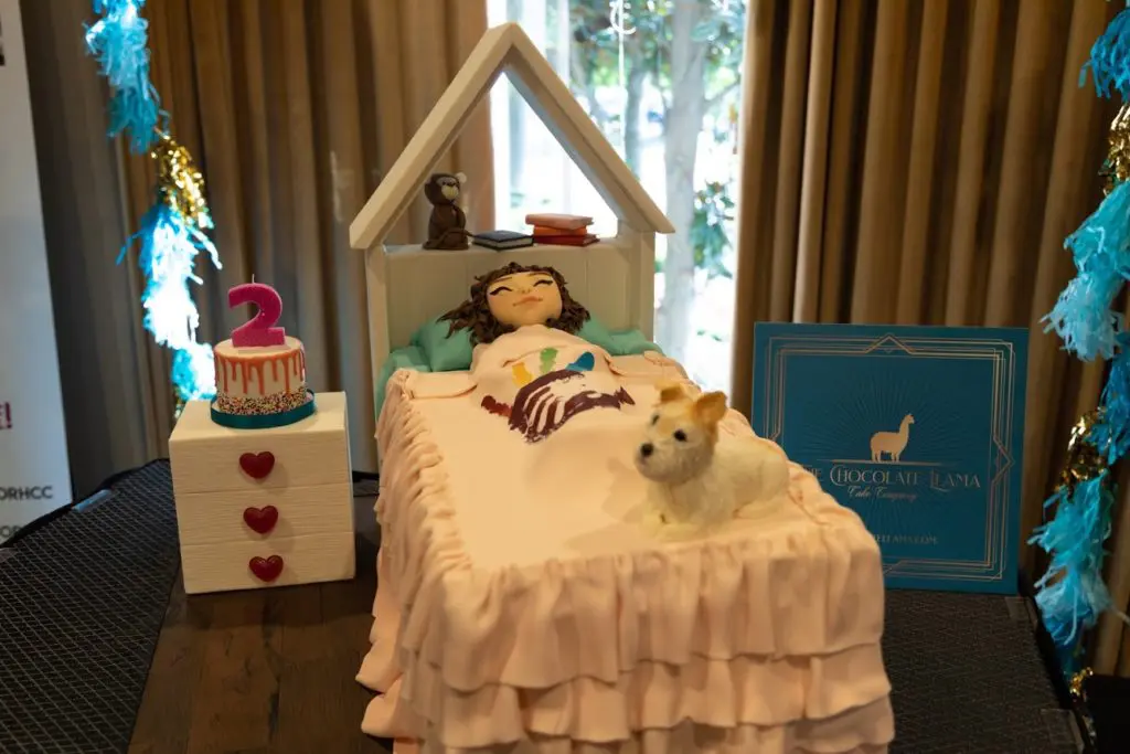 The cake celebrating Young Houstonians for Houston Children's Charity gives a palyful nod to the Better Night's Sleep program. (Photo by Robert Reed)