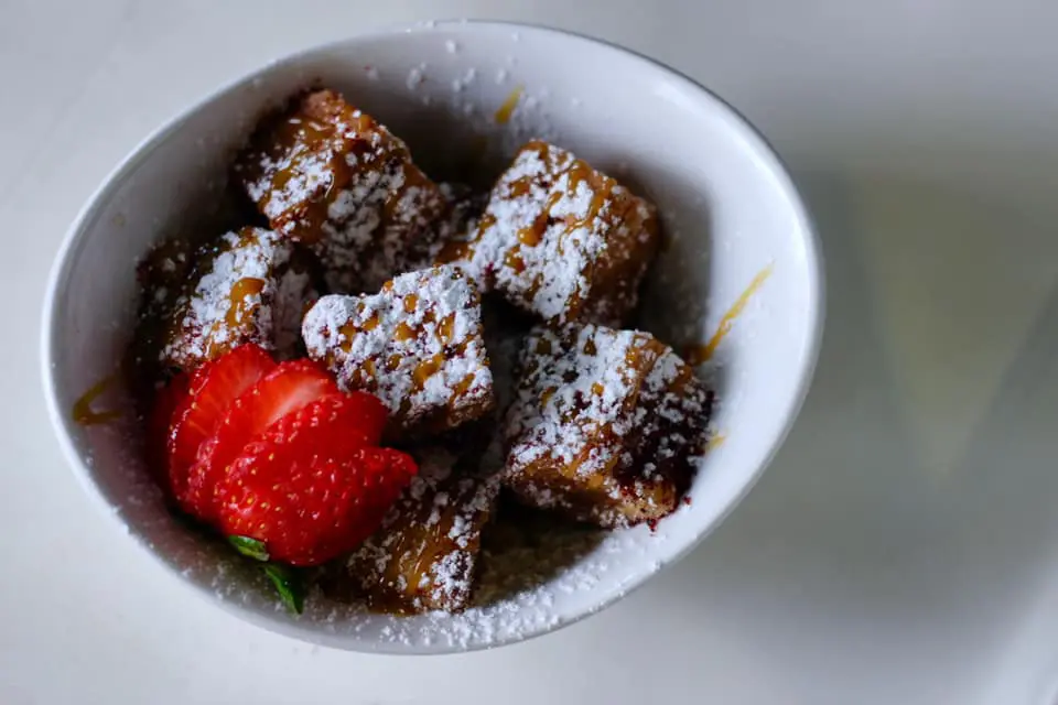 Conservatory offers extra-sinful, extra-delicious Donut Bread Pudding from Treacherous Leches.