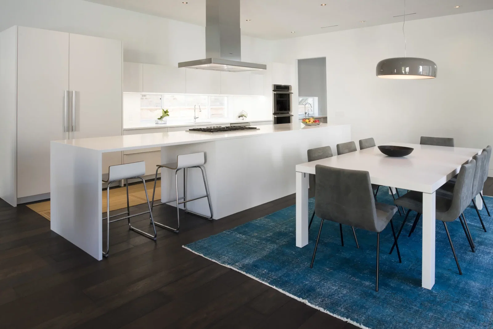 Glen Haven Boulevard, Dining/Kitchen, Intexture Architecture (Photo by Rame Hruska)