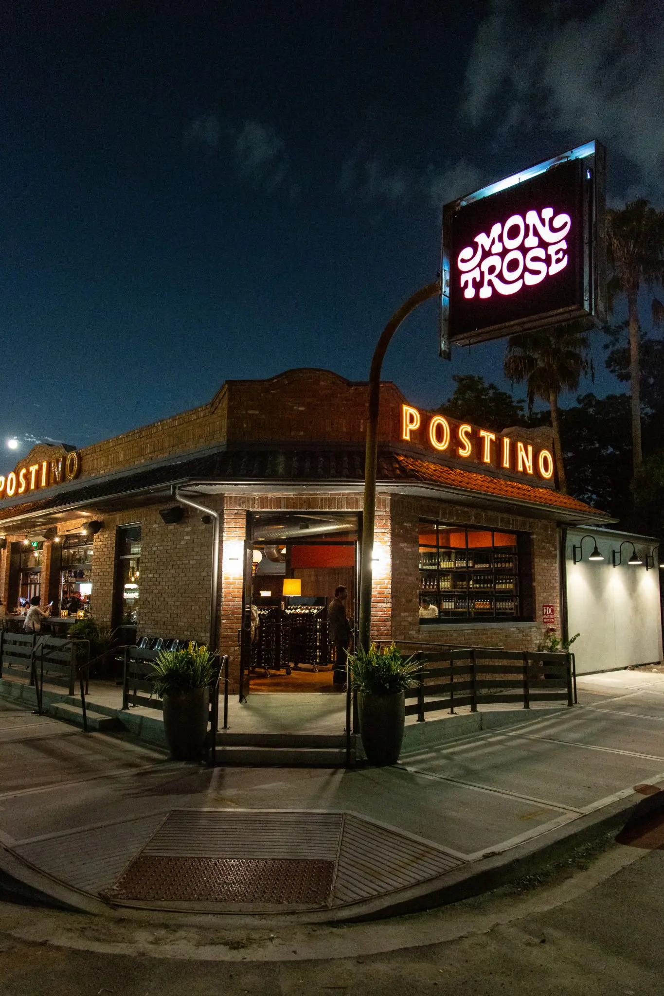 Postino Montrose (Phot by Jenn Duncan)