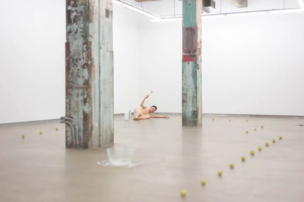 Sungjae Lee, performance documentation from "Whiteyellowhite," 2017-2019. Courtesy of photographer Ji Yang and the artist.
