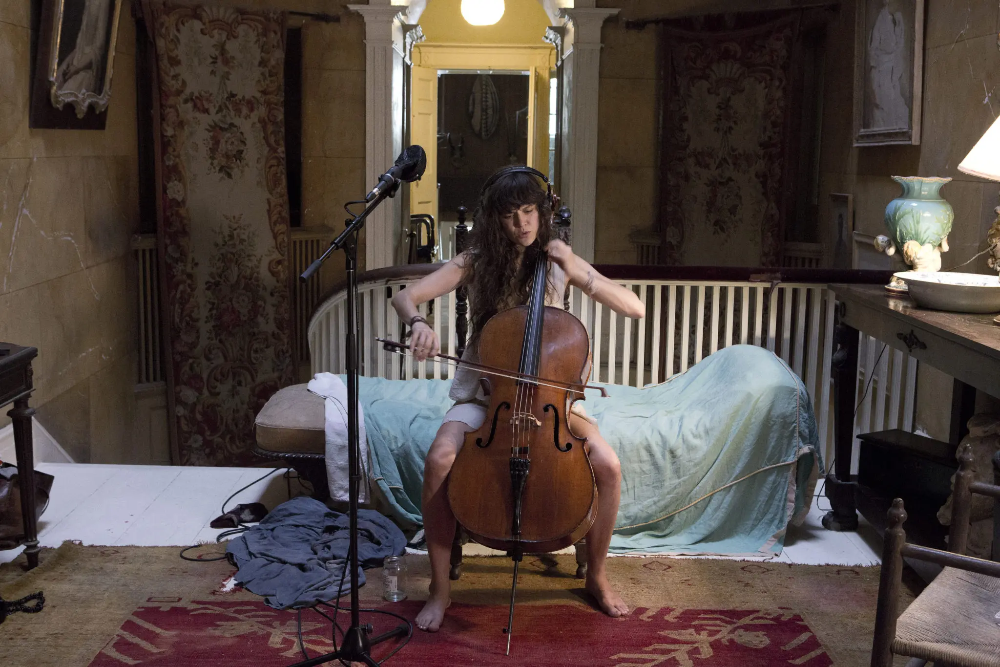 Ragnar Kjartansson's "The Visitors" (Photo by Elisabet Davids)