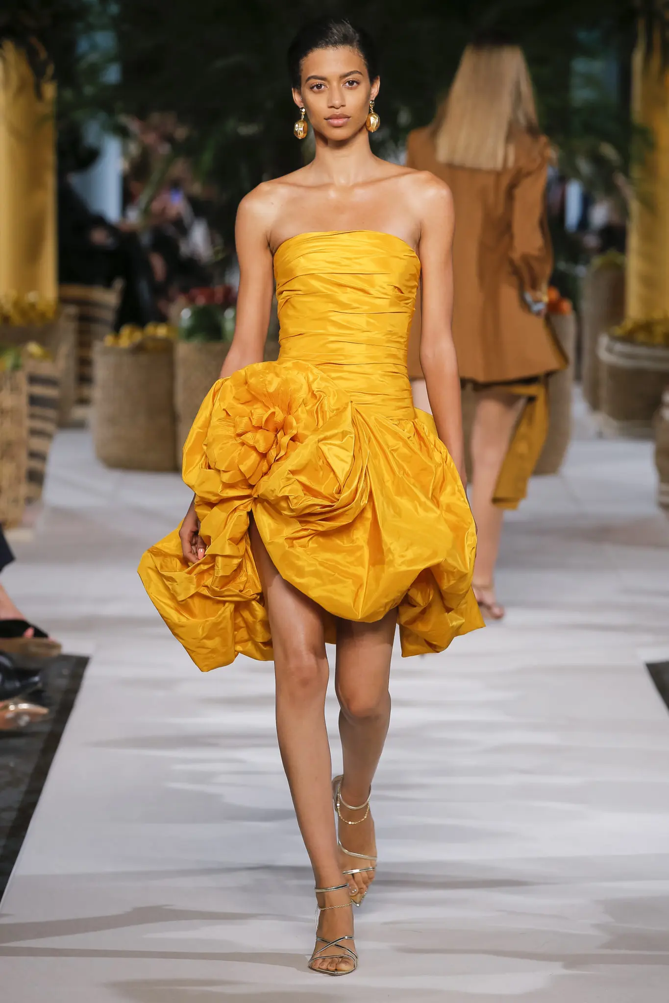 Oscar de la Renta gold taffeta with gathered flower detail. (Photo courtesy of Oscar de la Renta)