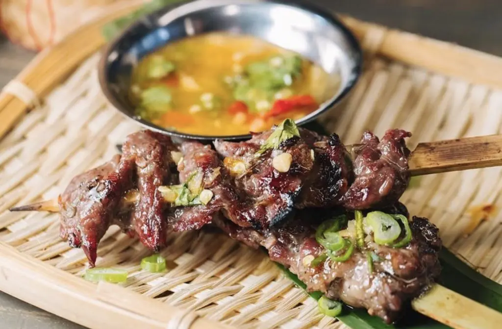 Khao Noodle Shop revels in Laotian flavors. 