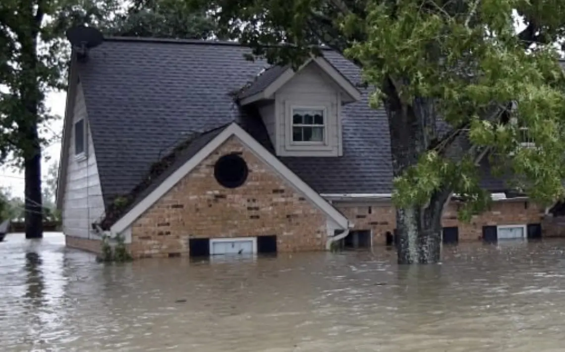 It's an all-too familiar scene for those in the Houston area. A new flooding emergency and more houses under water. (@curtismcooper)