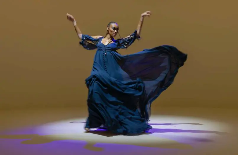 Zac Posen navy cold-shoulder evening gown. (Photo courtesy of Zac Posen)
