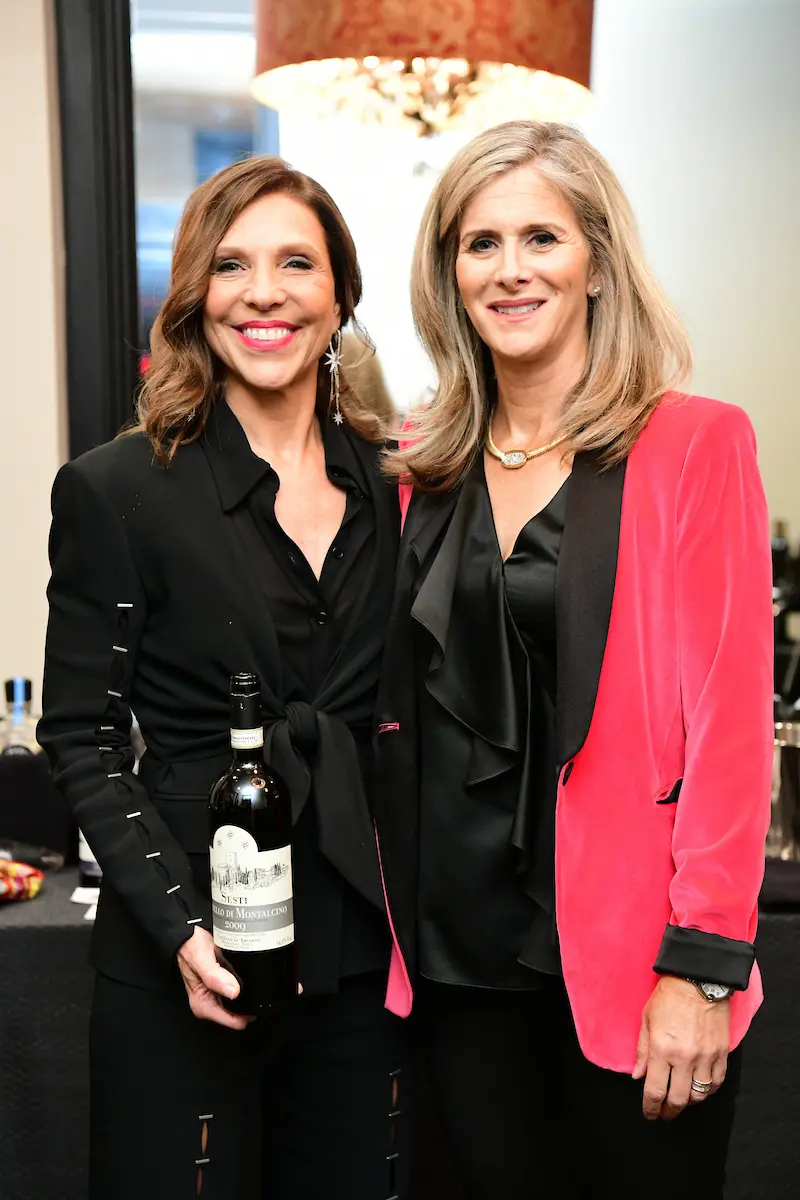Sheri Heyen, Amy Blumrosen (Photo by Daniel Ortiz)