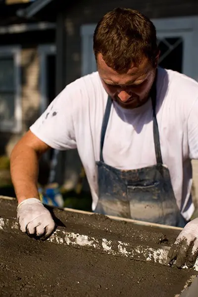 Andrew Bradfield honors the old art of wood working in Fort Worth.