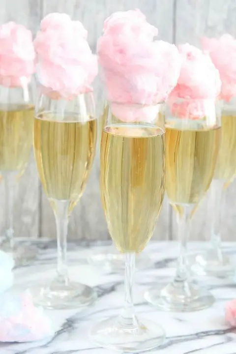 Cheers Fest will be offering cotton candy champagne cocktails at the event kick-off.