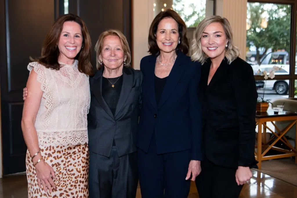 Caroline King Billipp, Julie Greenwood, Linda King, Meg Greenwood Rice (Photo by Michelle Watson)