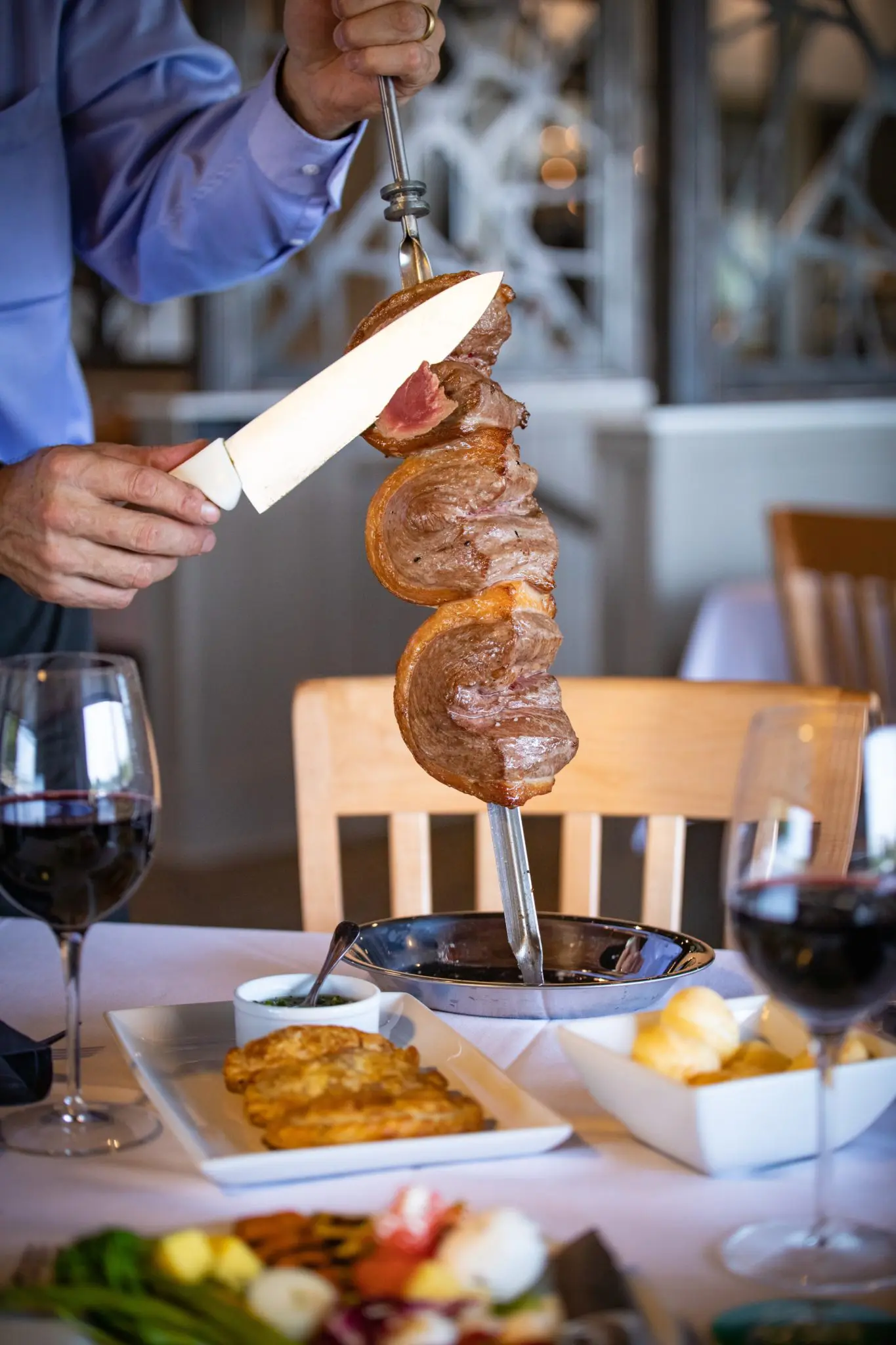 File mignon, costela, and more are on the menu. 