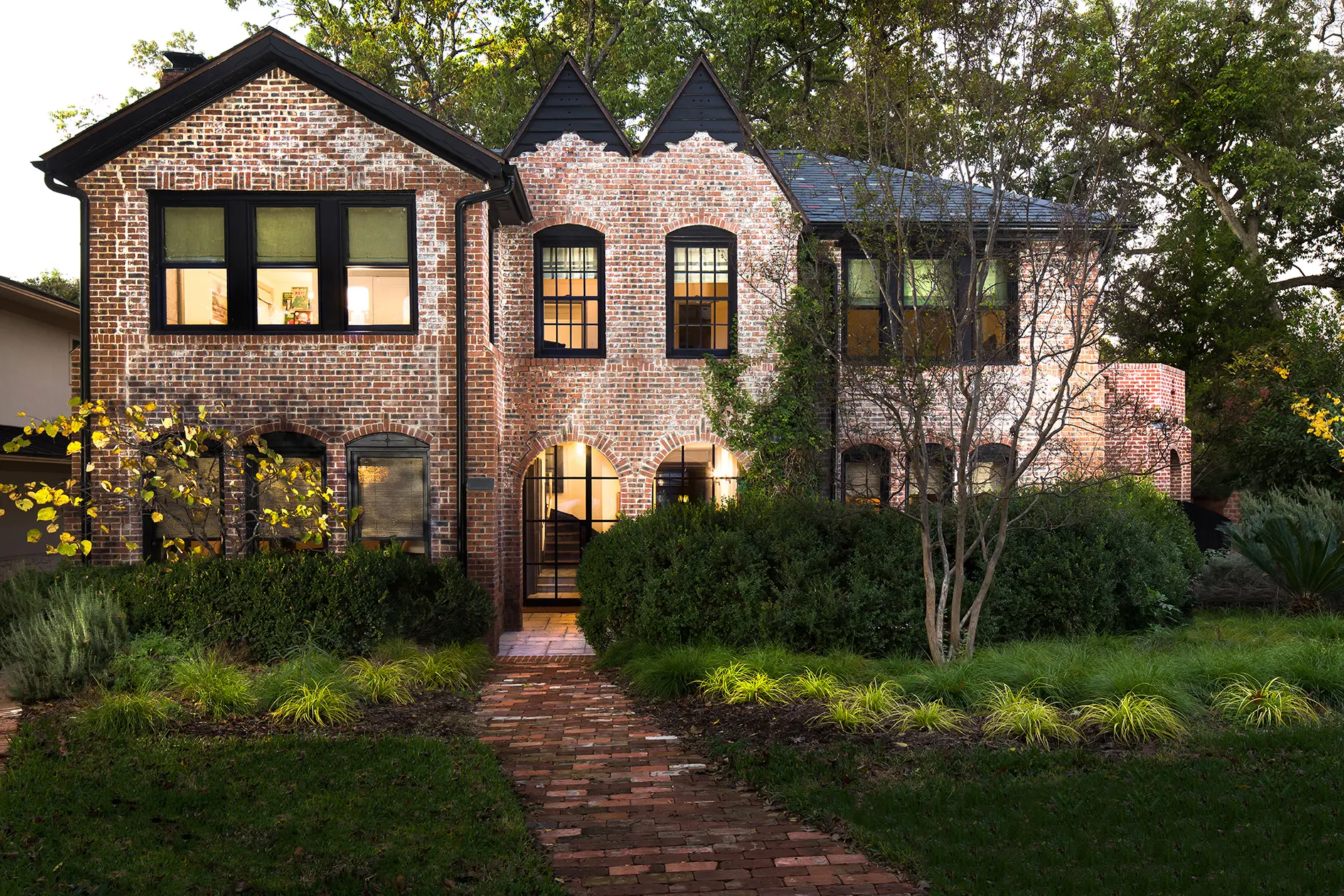 Winning Entry: Residential Historical Restoration / Preservation, Shook Avenue, Maestri Studio