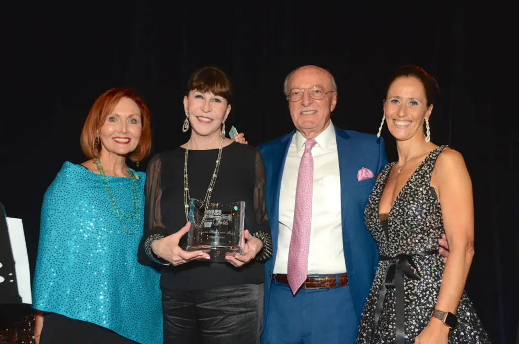 Chair Mary Grace Gray, honorees Shelby Hodge & Shafik Rifaat, Tiziana Triolo (Photo by Roswitha Vogler)