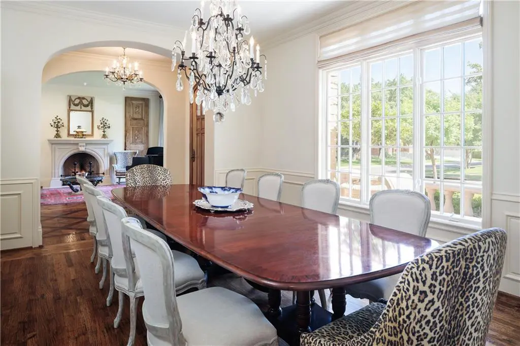 Light floods the gorgeous home. 