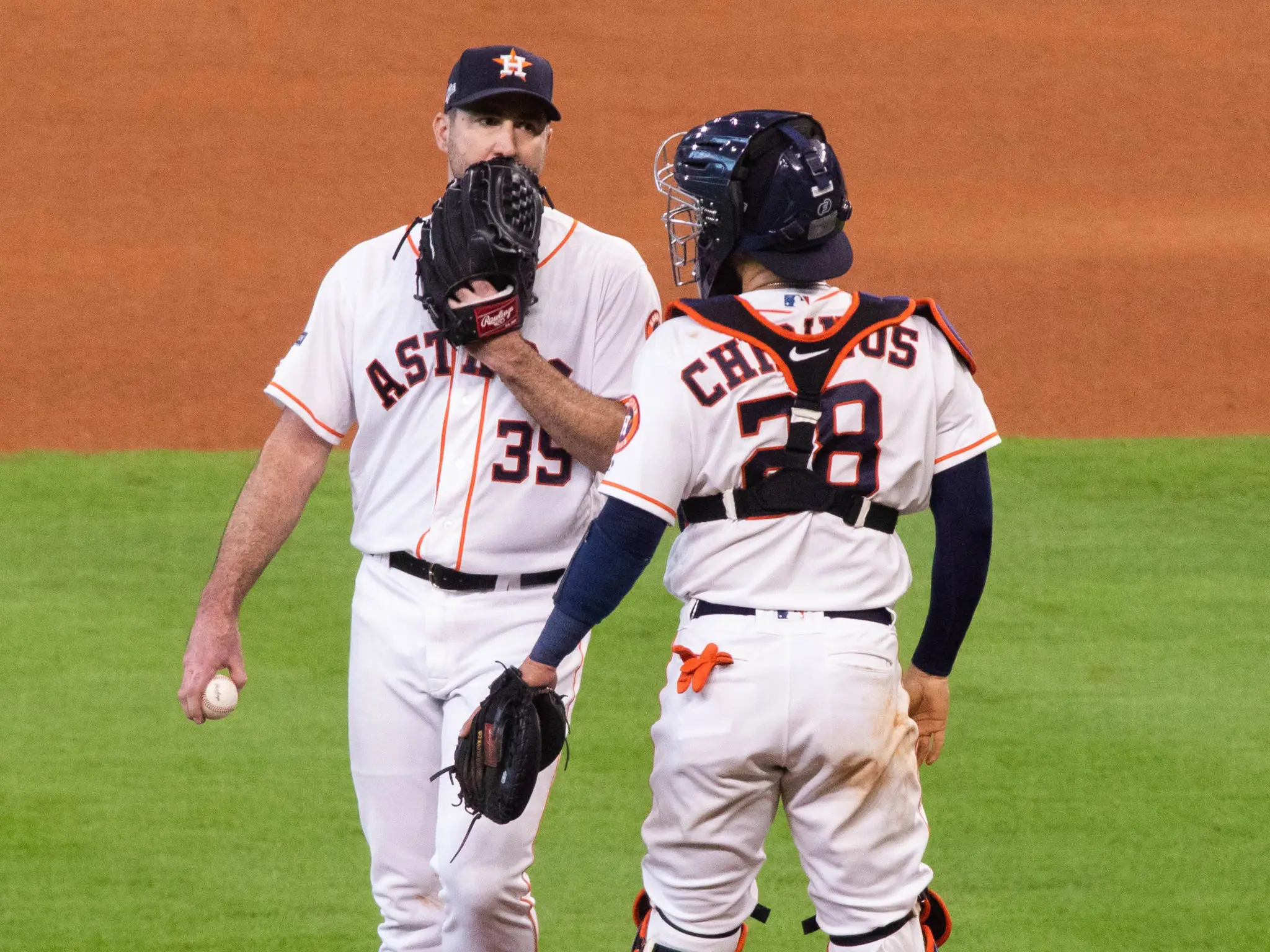 Astros ace Justin Verlander and Robinson Chirinos were rocking again. (Photo by F. Carter Smith)