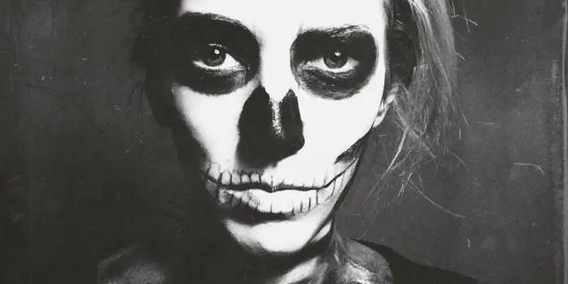 Dress up in your best ghoul or skeleton costume for the Til Death Do Us Party at CANVAS.