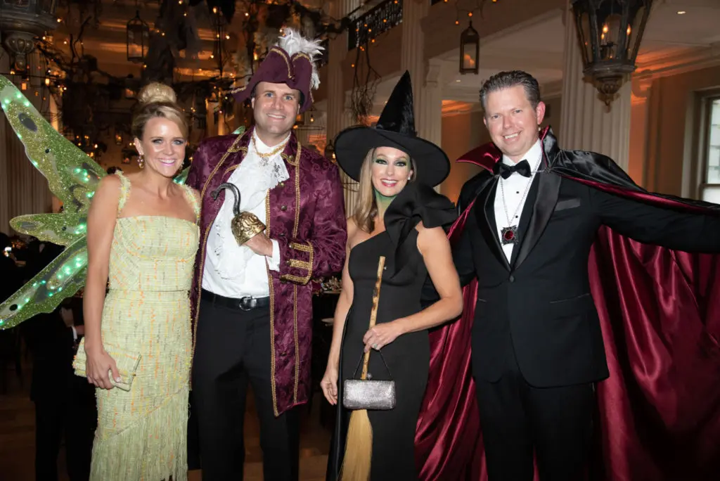 Gala co-chairs Lyndsey & Bret Zorich and Ashley & Walter Weathers (Photo by Alexander's Fine Portrait Design)