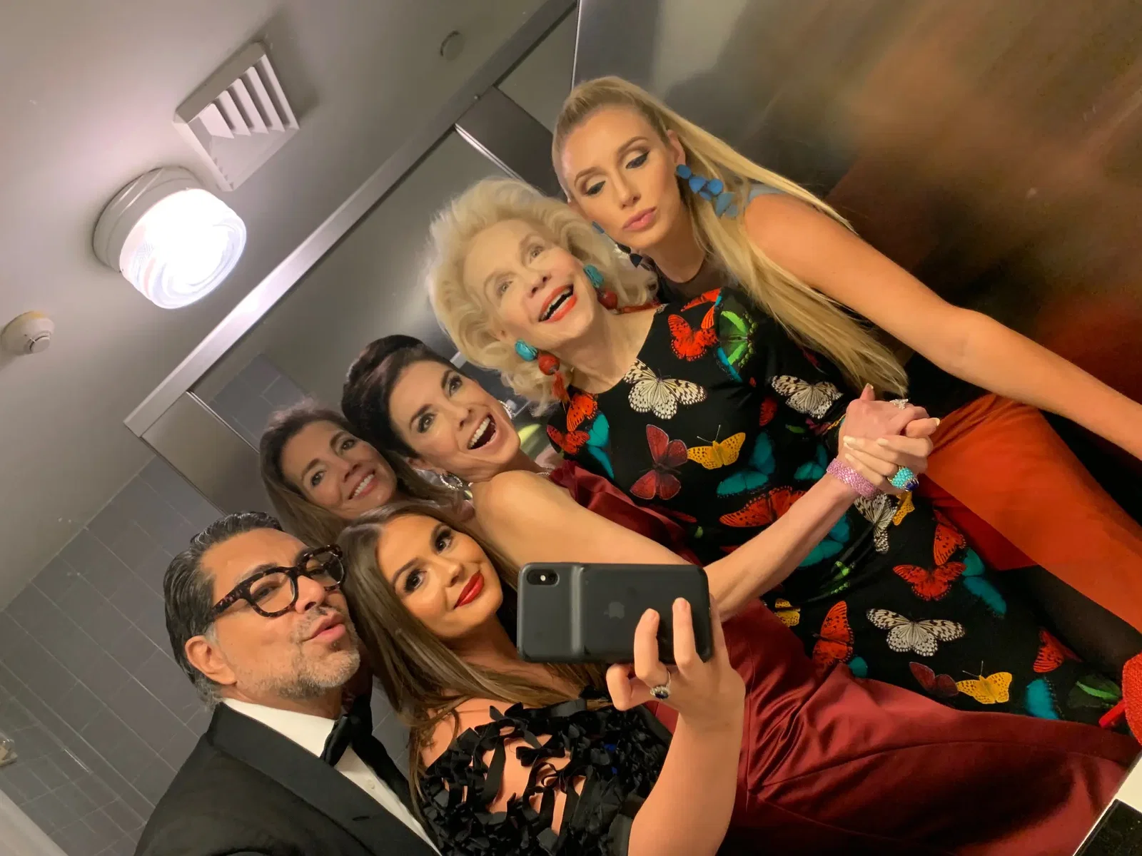 A playful selfie with Ceron, Meredith Flores, Lynn Wyatt, Karen Payne, Alana Flores (Instagram Photo)