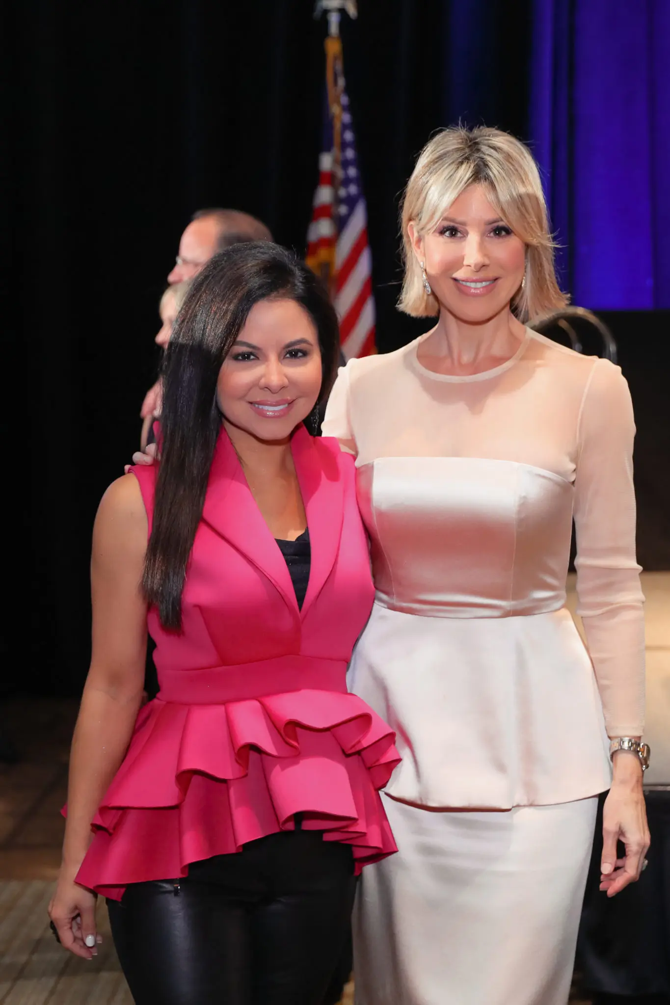 Jennifer Reyna, Dominique Sachse (Photo by CatchlightGroup.com)