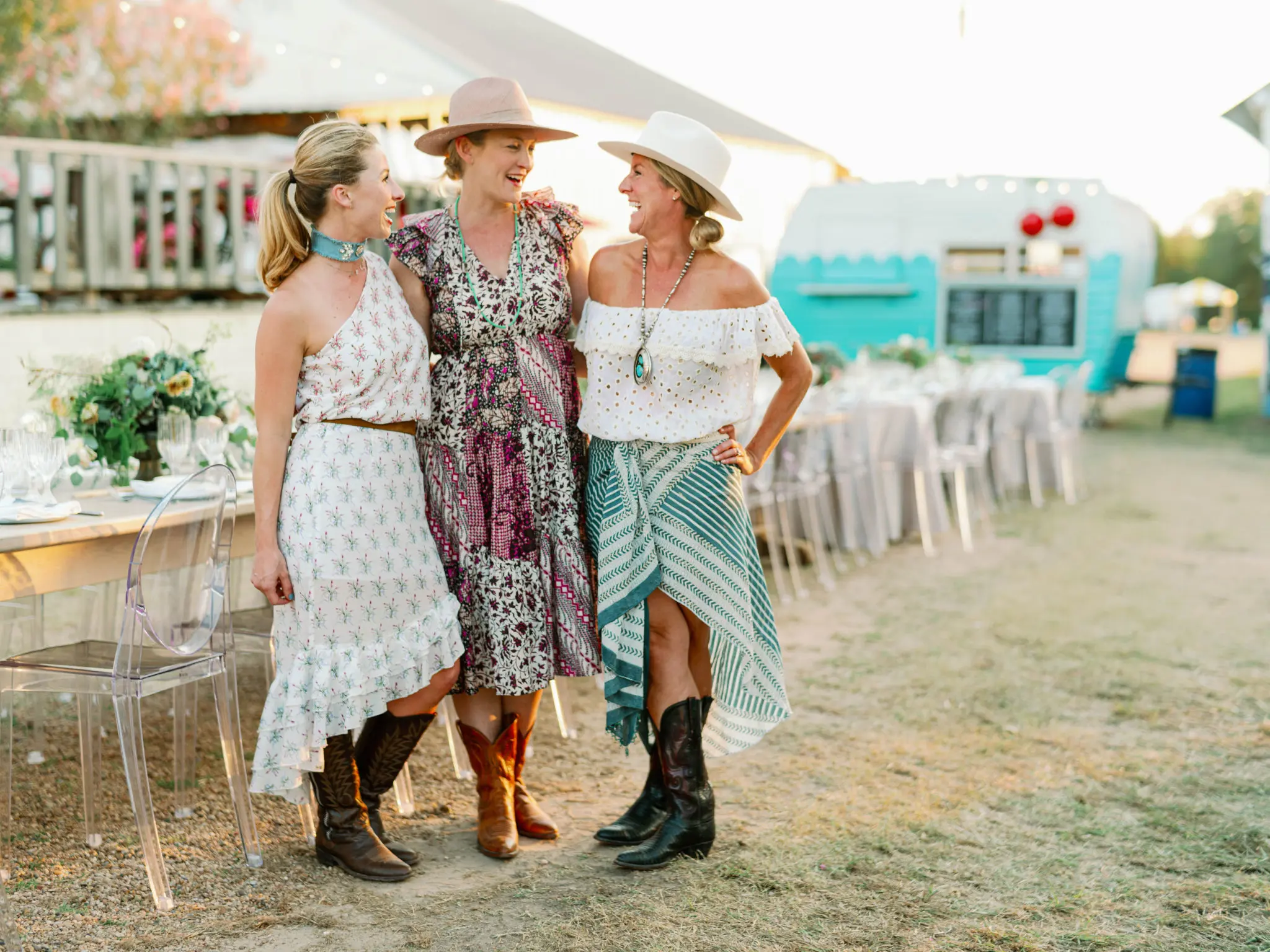 Kelli Bunch, Marcia Smart, Courtney Paddock (Photography by Harlow & May Studios)