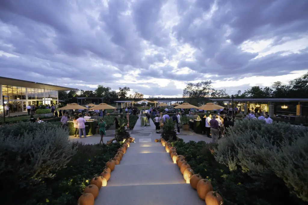 That fall feeling arrived just in time for the North Texas Food Bank's Harvest event at the Dallas Arboretum and Botanical Garden (Photo by Sterling Steves)