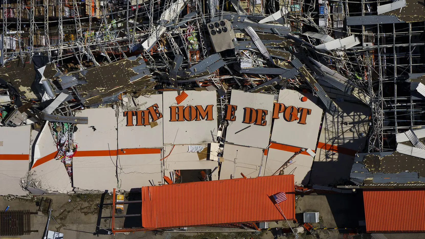 Home Depot on Forest Central Drive was destroyed. Photo by Smiley N. Pool via Dallas Morning News