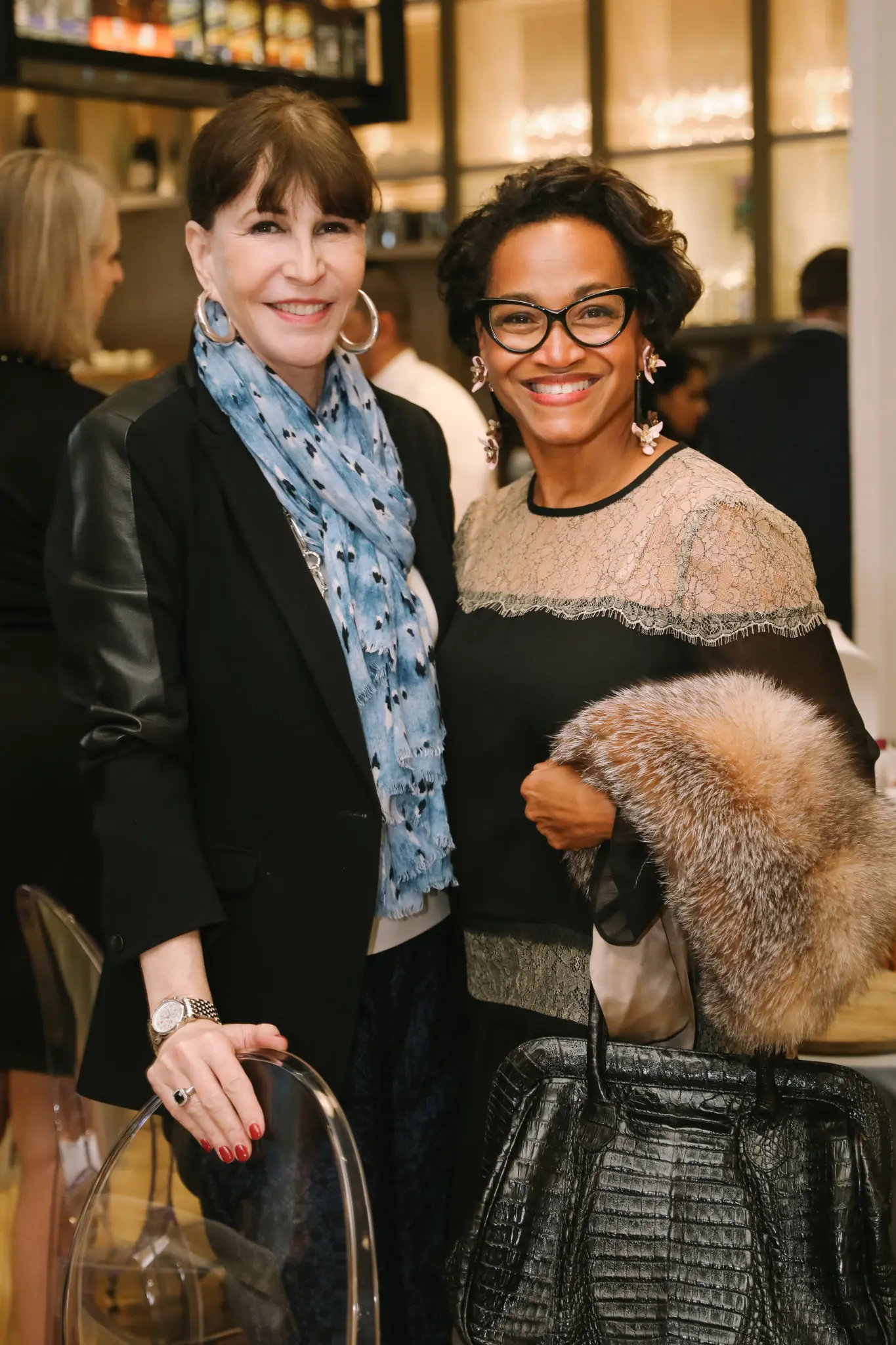 Shelby Hodge, Anita Smith (Photo by Johnny Than)