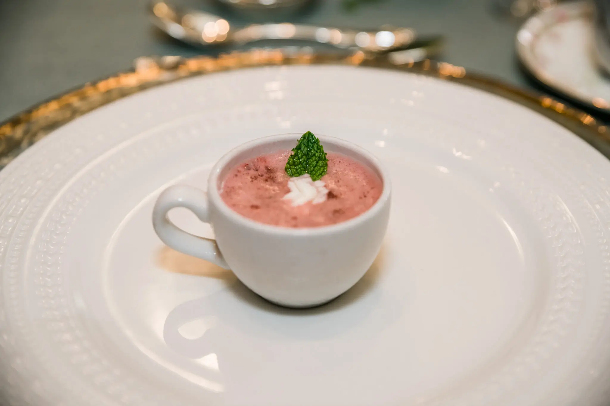 The Ashton's tea service includes some unexpected twists.