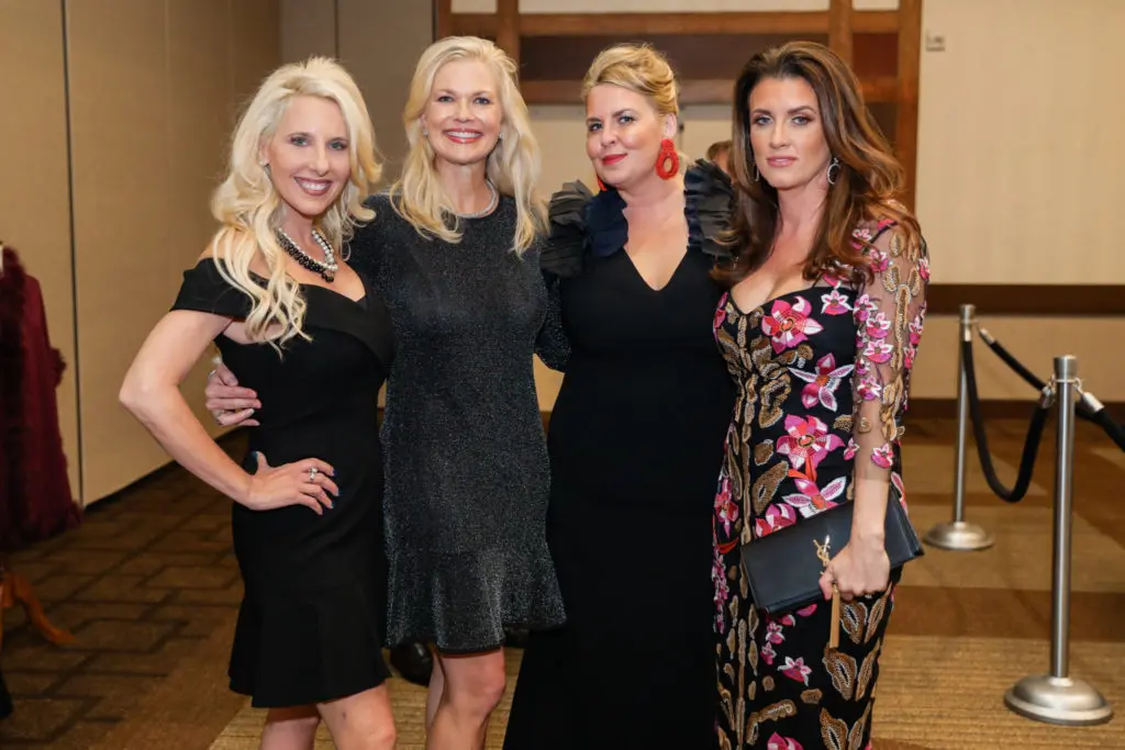 Tracy Faulkner, Amy Pierce, Vanessa Ames, Jordan Seff (Photo by CatchlightGroup.com)