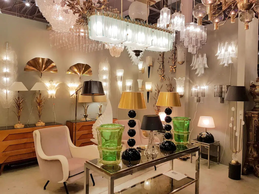 The D'Lightus showroom.