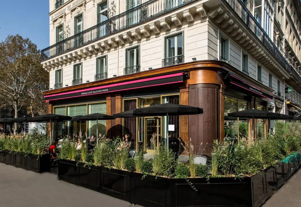 Paris Hotel Offers the Fanciest Mini Bars in the World — and Everything’s Free for Guests
