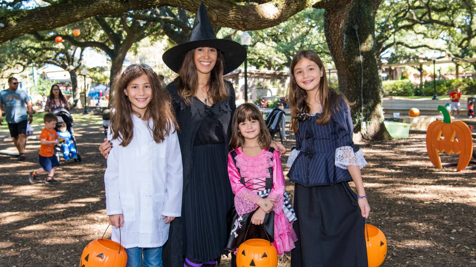 Zoo Boo is fun for the whole family. 