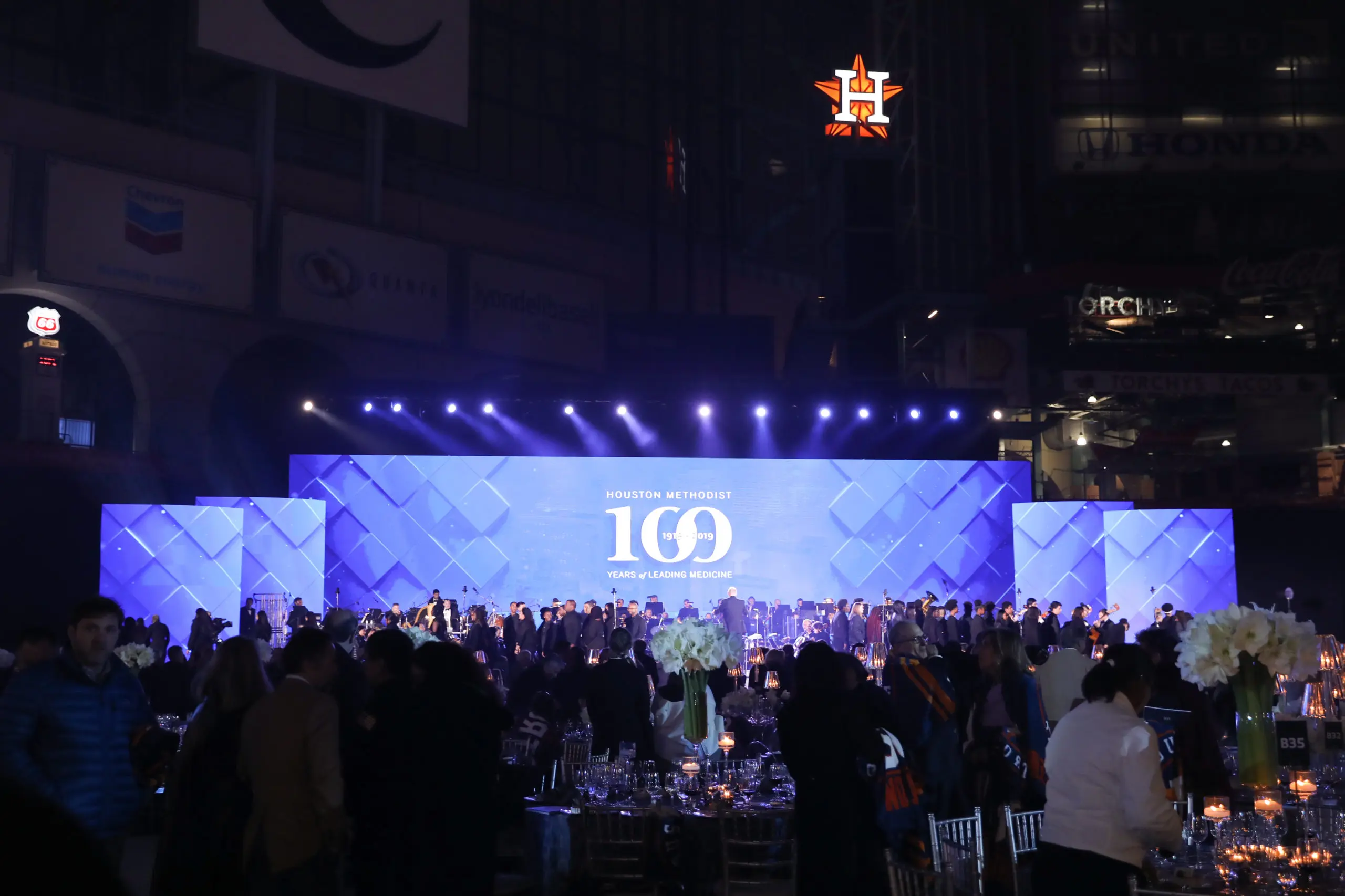 Houston Methodist celebrated its 100th anniversary at the "Rendezvous of the Century" Gala. (Photo by Johnny Than)